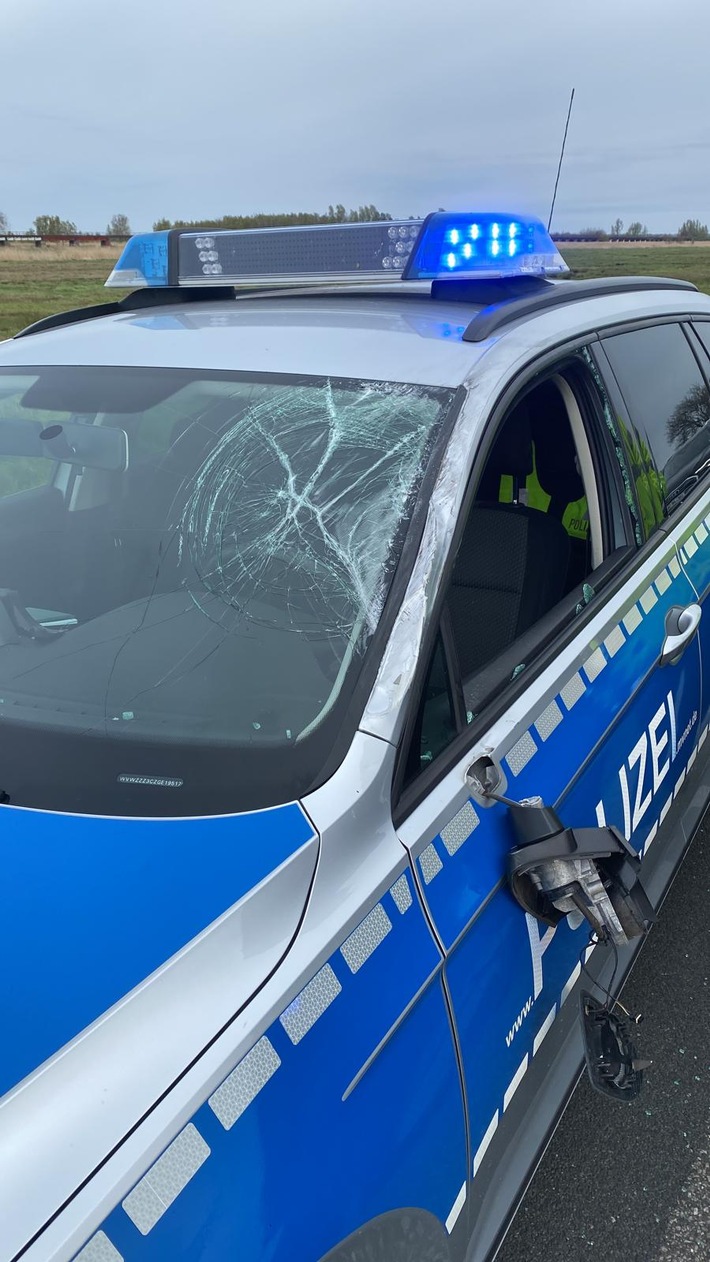 POL-HST: Ein Polizist bei Unfall leichtverletzt