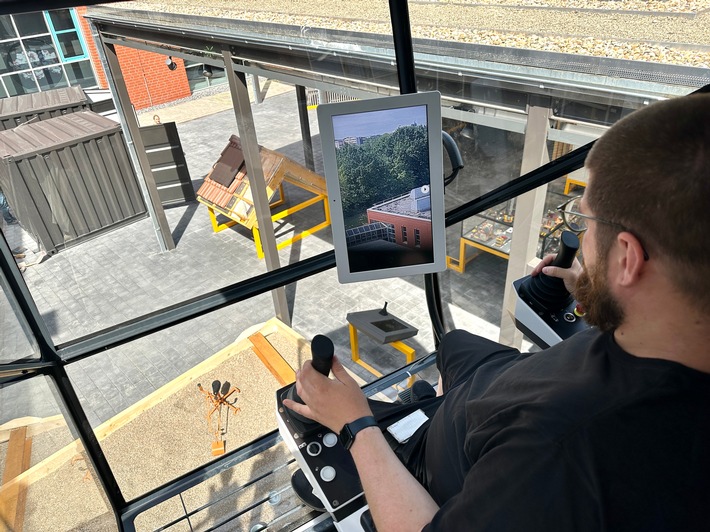 Arbeiten, wo andere wohnen / Neue DASA-Ausstellung macht den Hochbau zum Mitmach-Erlebnis