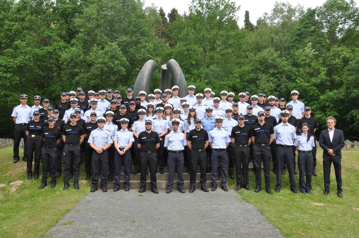 HDP-RP: Gemeinsamer Gedenktag von rheinland-pfälzischen und luxemburgischen Polizeistudierenden in Hinzert begangen