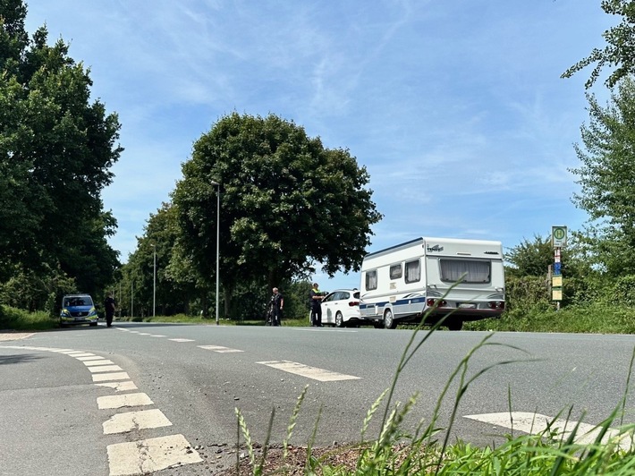 POL-WES: Kreis Wesel - Polizei kontrolliert Ferienreiseverkehr