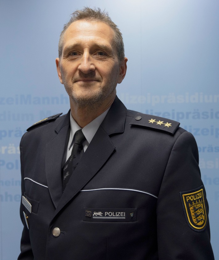 POL-MA: Heidelberg/Mannheim: Polizeipräsidium Mannheim komplettiert Führungsregie und besetzt vier Spitzenpositionen im höheren Dienst neu