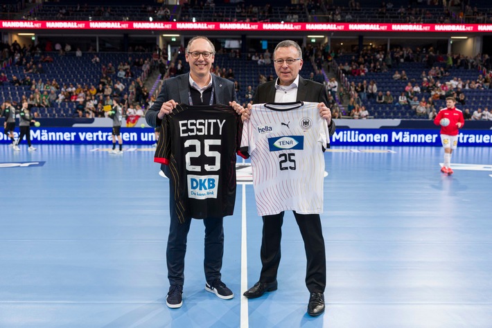 TENA ist offizieller Partner des Deutschen Handballbundes