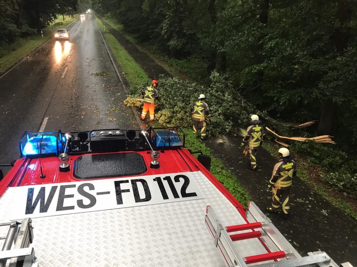 FW Hünxe: Sturmeinsätze mit Personenschaden