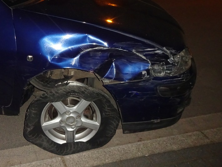 POL-BO: Neun Fahrzeuge beschädigt, 1,78 Promille, kein Führerschein