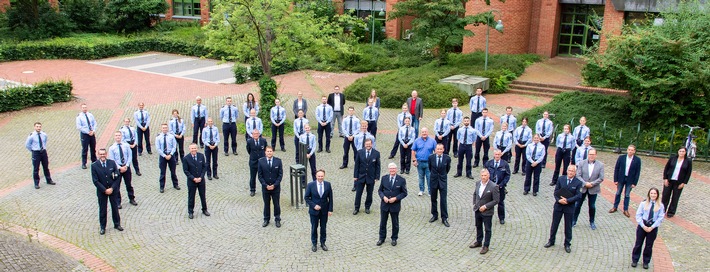 POL-BOR: Kreis Borken - Landrat begrüßt neue Polizeibeamtinnen und -beamte
