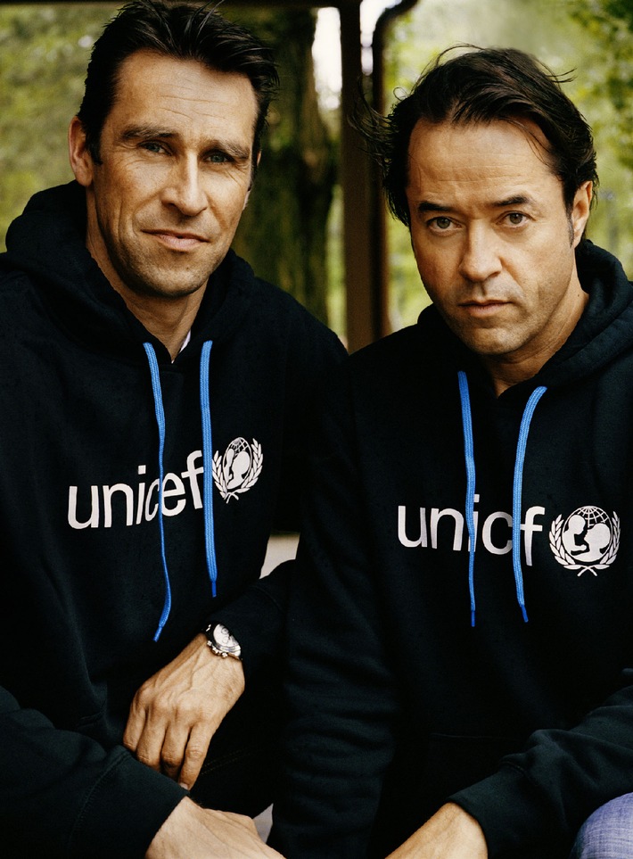 Jan Josef Liefers und Michael Preetz kämpfen mit UNICEF gegen AIDS