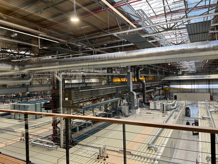 Fokus auf geprüfte Sicherheit: SENEC eröffnet eines der größten Testzentren für Batteriespeicher in Deutschland