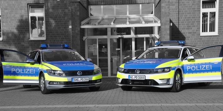 POL-NI: Landkreise Nienburg und Schaumburg: "Aus Fünf mach Einen" - Twitterkanäle werden zu einem großen Kanal transformiert