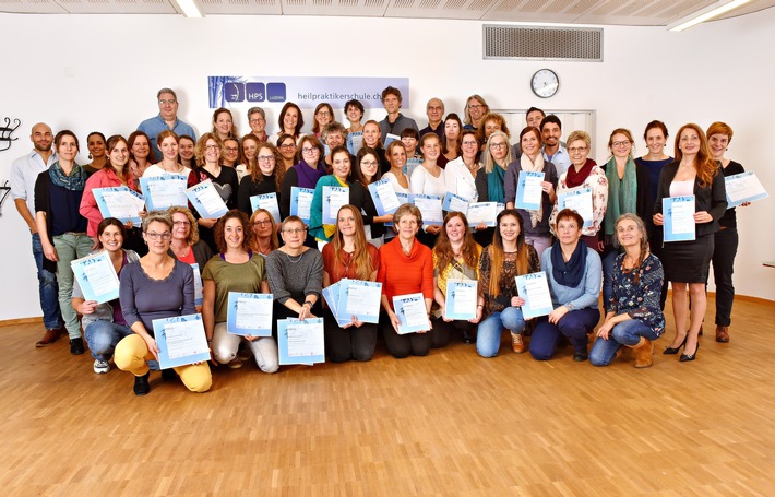 Heilpraktikerschule Luzern: zum ersten Mal über 100 Diplome