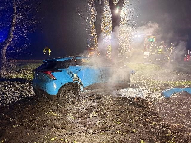 POL-CUX: Tödlicher Verkehrsunfall auf der Kreisstraße 60 im Bereich Bramel (Foto im Anhang)