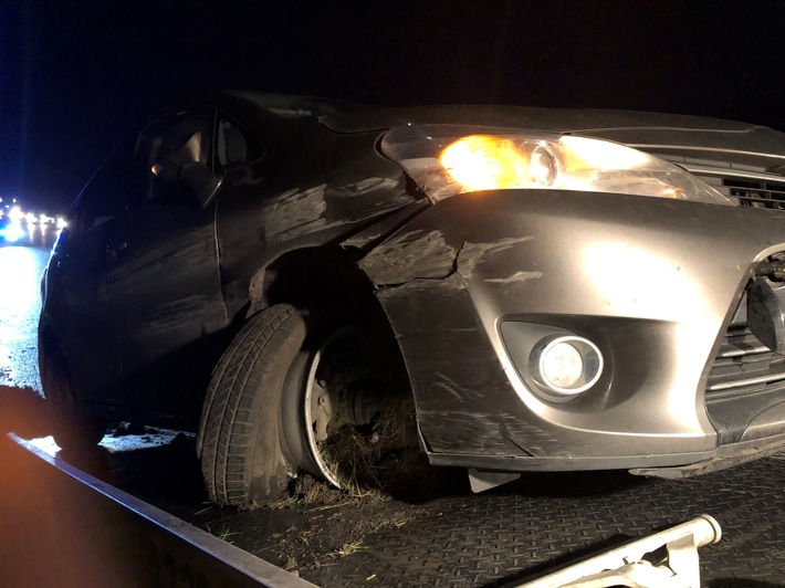 POL-FL: A7 Jagel/Schuby - Nach Überholvorgang geschnitten - Toyota verunfallt, Polizei sucht Zeugen