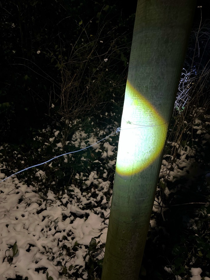 POL-HA: Draht über Straße gespannt - Gefährlicher Eingriff in den Straßenverkehr