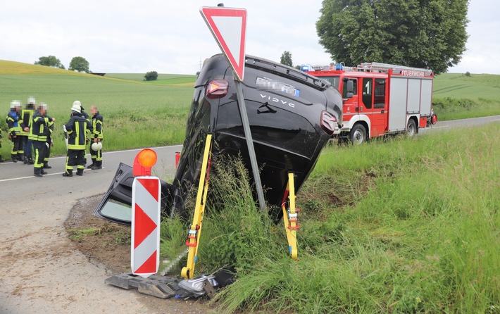 POL-HX: 64-Jähriger verstirbt nach Unfall auf der K39