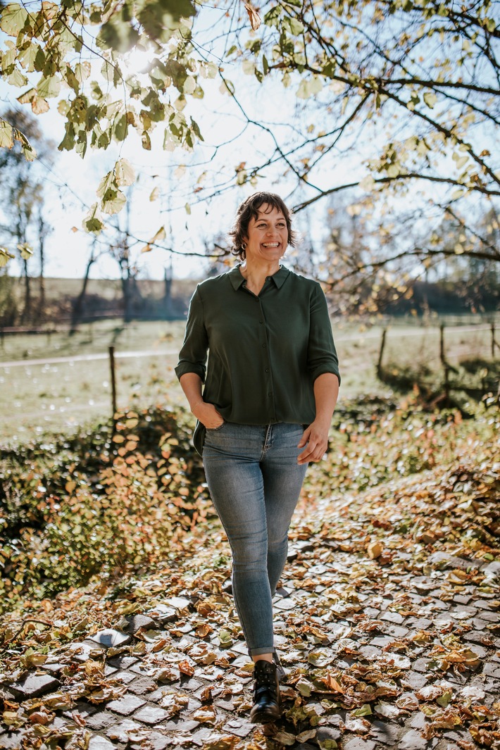 Ex-Schwimmstar Sandra Völker schwimmt wieder auf der Erfolgswelle /
Mit WW startet die ehemalige Weltklasse-Athletin in ein gesünderes Leben voller Wohlfühlroutinen