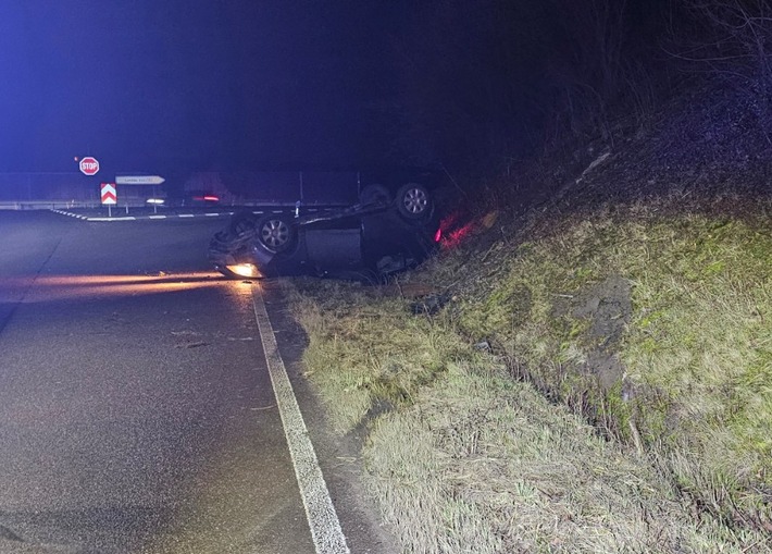 POL-PDLD: Birkweiler/B10 - Zu schnell in der Auffahrt