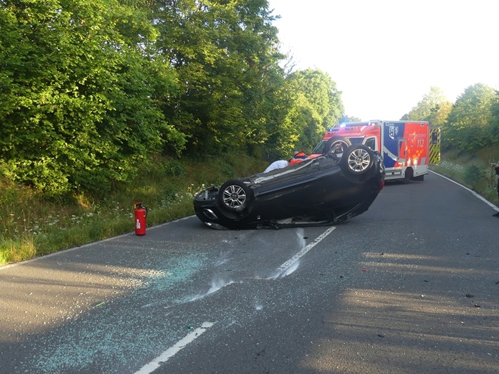 POL-GM: Zwei Verletzte bei Unfall auf der L 324