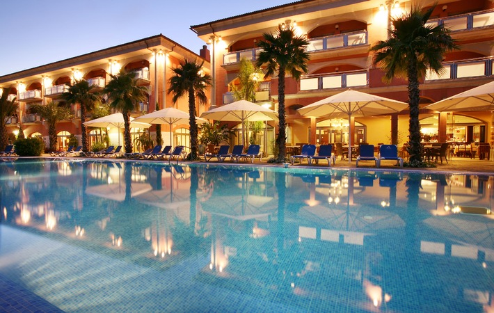 allsun Hotels auf Mallorca erhalten Neuschliff und bieten Gästen im Sommer noch mehr Qualität und Ambiente / Hotelkette nutzt Winter für Modernisierungen und Umbaumaßnahmen