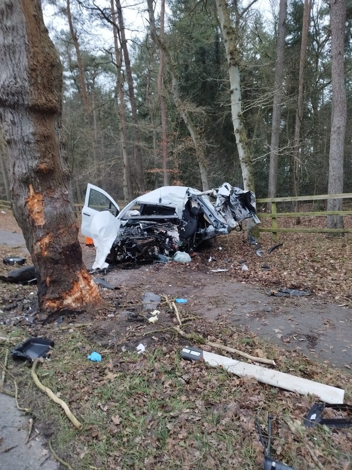 FW-ROW: Tödlicher Verkehrsunfall zwischen Sottrum und Fährhof