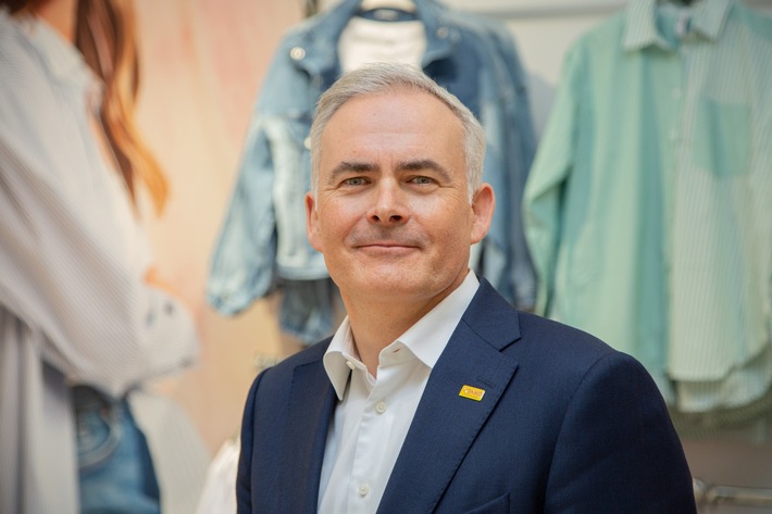 PRESSEMITTEILUNG - Tjeerd Jegen wird CEO von Takko Fashion