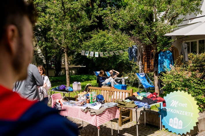 Münchner Hofflohmärkte: M-net baut Engagement vor Ort aus