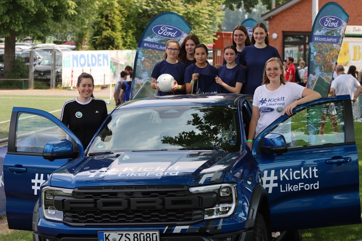 #KickItLikeFord: Erstes Ford-Pokalfinale der Frauen