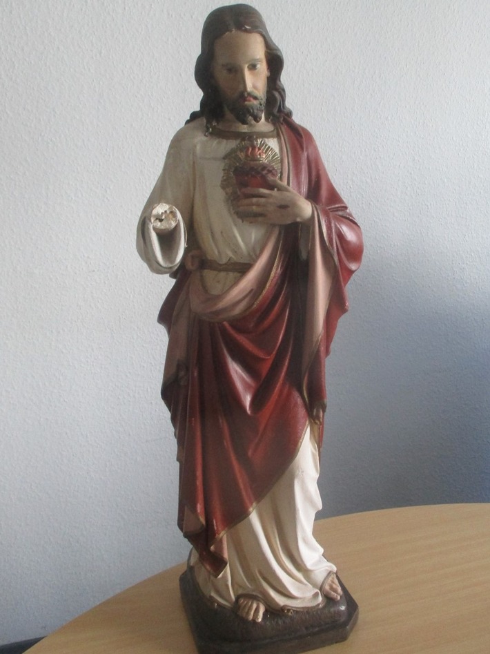 POL-SO: Werl - Jesusstatue gefunden
