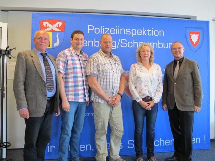 POL-NI: Präsident der Polizeidirektion Göttingen dankt Nienburger Mordkommission