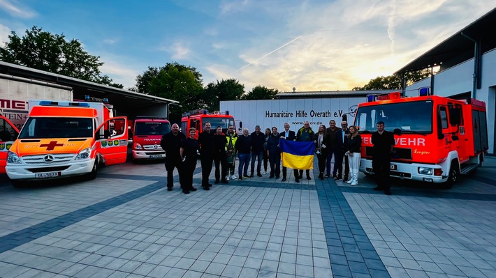 FW-GL: Feuerwehr-Fahrzeuge und Hilfsgüter aus Bergisch Gladbach in Butscha angekommen
