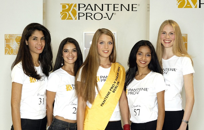 &quot;Das Pantene Pro-V Haar 2004&quot; / Fünf Bewerberinnen schafften am Samstag beim großen Casting in Berlin den Sprung in die Finalrunde!
