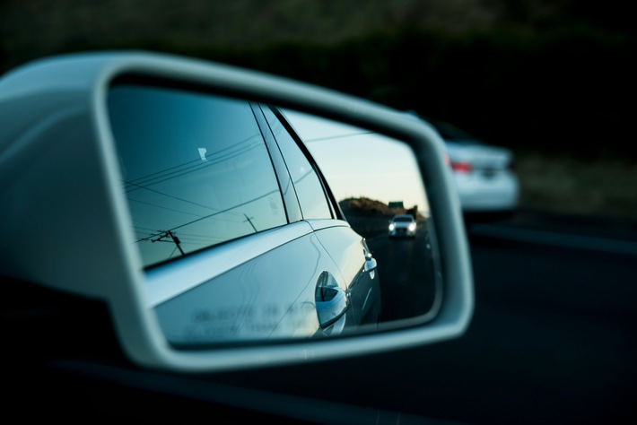 Inserat, Fotos, Text: Autoankauf in der Nähe vereinfacht den Fahrzeugverkauf