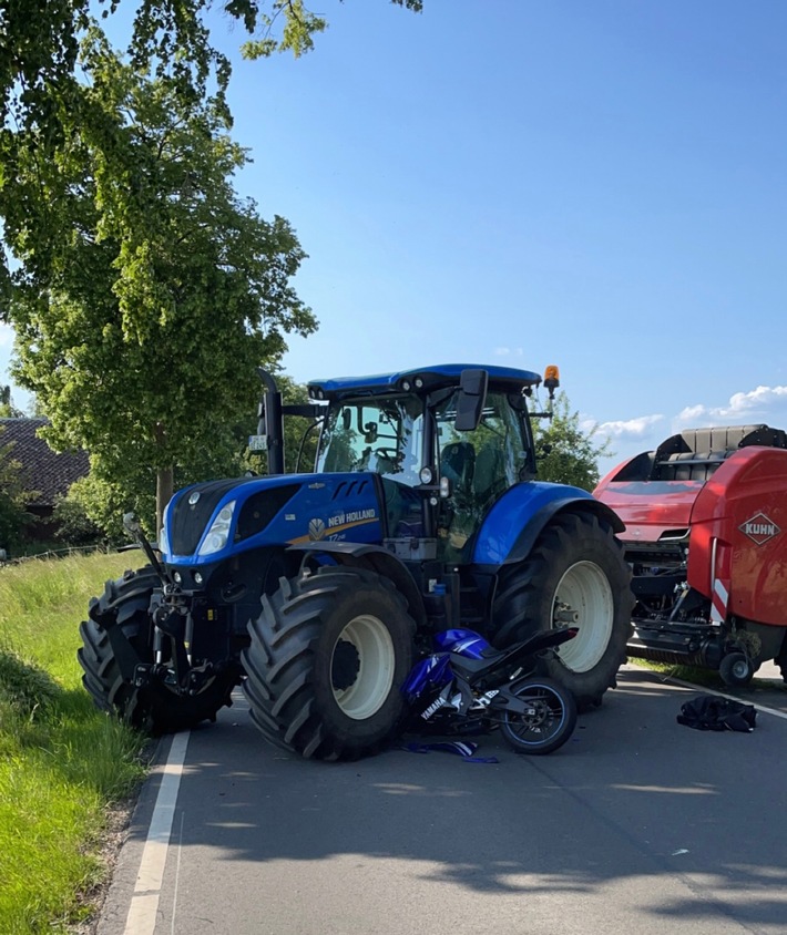 POL-DH: --- Bruchhausen-Vilsen, Motorrad kollidiert mit Trecker - Sulingen, Mit Krad aufgefahren ---