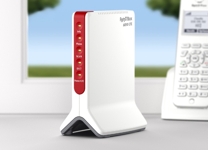Neue FRITZ!Box 6810 LTE für Surfen und Telefonieren über LTE-Breitbandfunk (BILD)