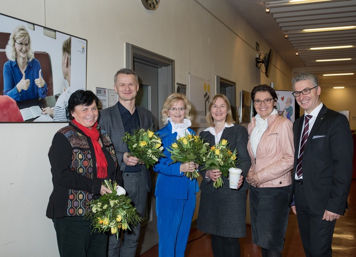 Presseinformation: Fotoausstellung &quot;Engagement zeigt Gesicht&quot; am 1. Februar 2019 in Halle (Saale) eröffnet