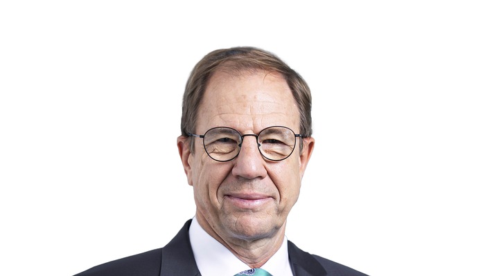 Reinhard Ploss wird Beiratsvorsitzender von CustomCells