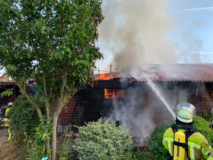 POL-STD: Brand eines Wohnhauses in Stade