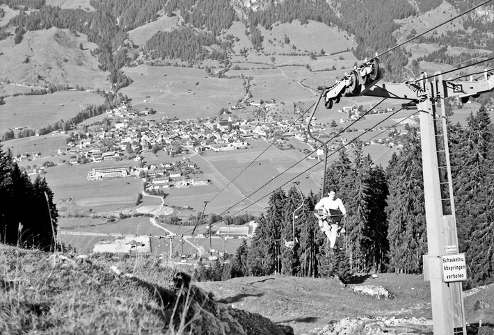 75 Jahre deutsche Berg- und Wintersport-Geschichte – Hornbahn Hindelang feiert Jubiläum mit viel Musik