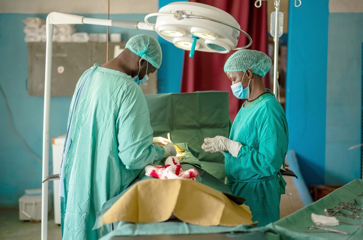 Dokumentation "Sudan: Ein Krankenhaus im Schatten des Krieges" am Di 20. Mai um 22.55 auf ARTE und auf arte.tv