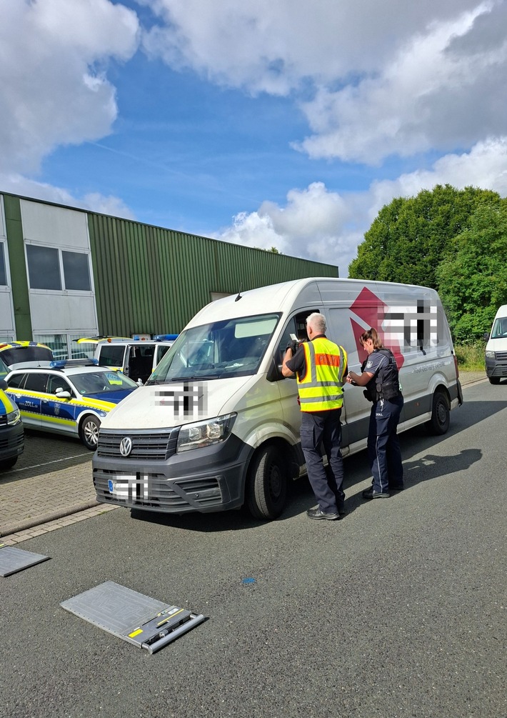 POL-EL: Bad Bentheim - Gemeinsame Pressemitteilung der Polizeiinspektion Emsland/Grafschaft Bentheim und des Hauptzollamts Osnabrück (Foto)