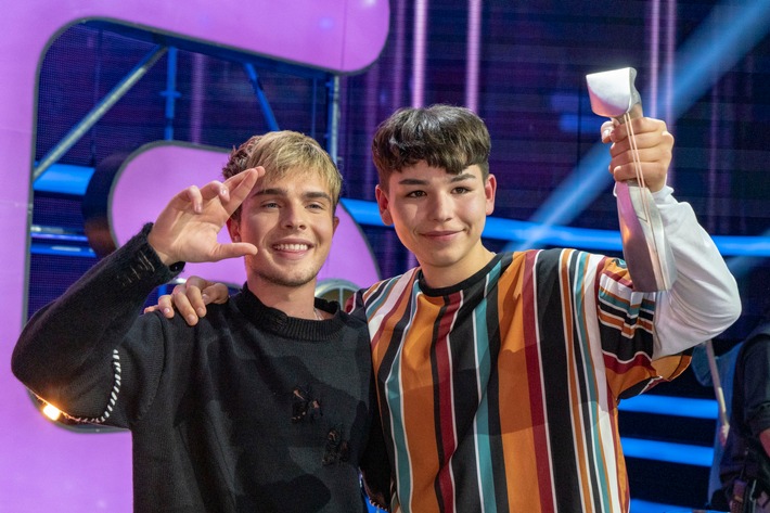 Begeisterndes "Dein Song"-Finale: Peer (14) aus München ist "Songwriter des Jahres" 2019! / KiKA-Zuschauer*innen wählen "You