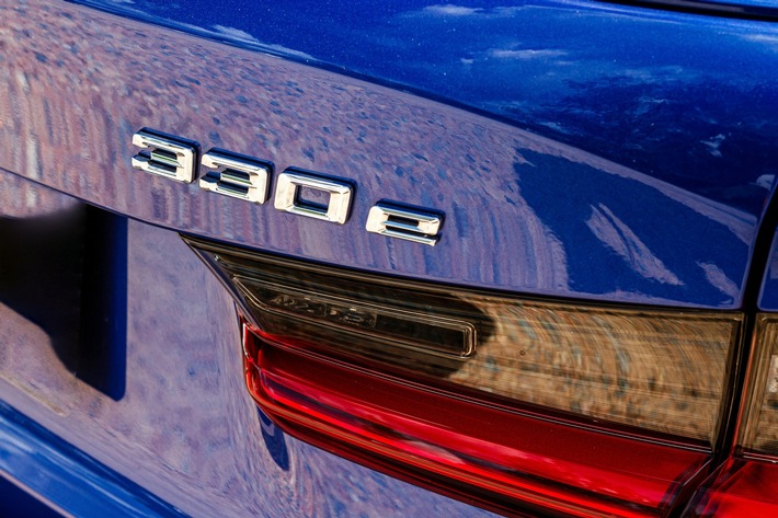 Benziner, Diesel, Hybrid oder Elektro: Welche Autos verlieren 2026 an Wert?