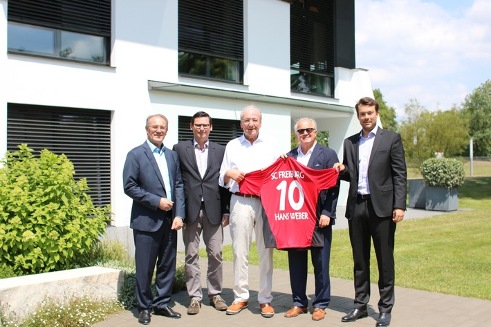 PM: SC Freiburg und WeberHaus Premiumpartnerschaft