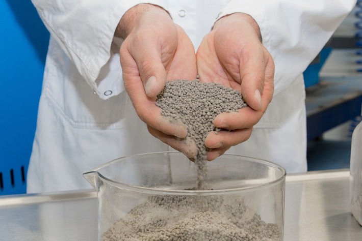 BAM@Hannover Messe: Phosphorus Recycling from Sewage Sludge for Fertilisers of the Future