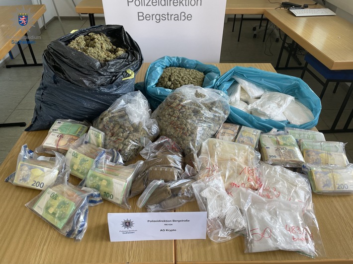 POL-DA: Lampertheim/ Mannheim / Ludwigshafen: Rauschgiftfahnder beschlagnahmen kiloweise Drogen und rund 250.000 Euro Bargeld - Drei Verdächtige in Haft