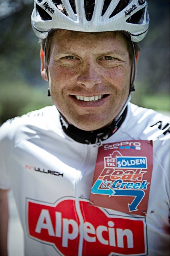 Gemeinsam aktiv für den guten Zweck: Radsportgröße Jan Ullrich unterstützt Charity-Event "Mobil on Tour" in Celle (BILD)