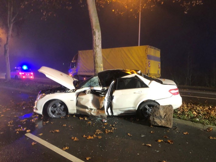 POL-PDWO: Verkehrsunfall mit schwerverletzter Person in der Von-Steuben-Straße, Worms