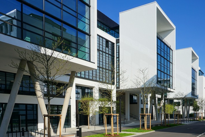 Ausgezeichnete Gestaltung: Haus 28 auf dem Campus "Neue Balan" in München gewinnt German Design Award 2025