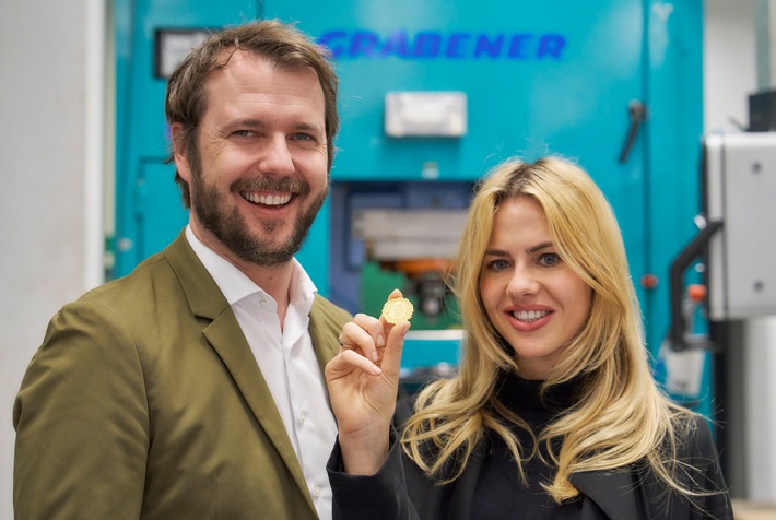 Un négociant en or suisse lance le « crypto-Vreneli » / La nouvelle pièce d