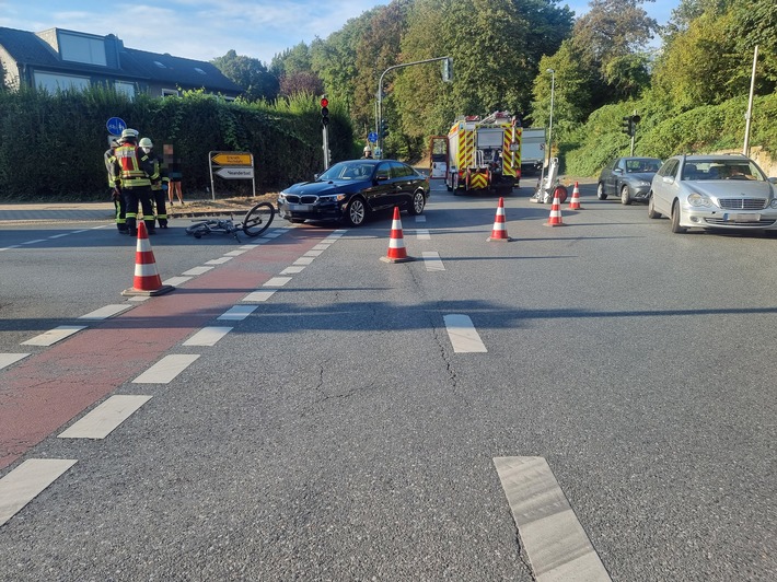 POL-ME: 40-jähriger Pedelecfahrer schwer verletzt - Erkrath - 2209036