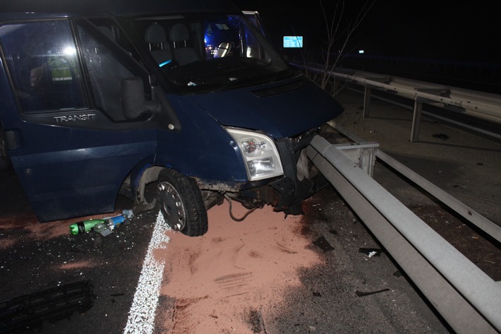 POL-PDKL: A6/Bruchmühlbach-Miesau, Drei Verletzte bei Auffahrunfall