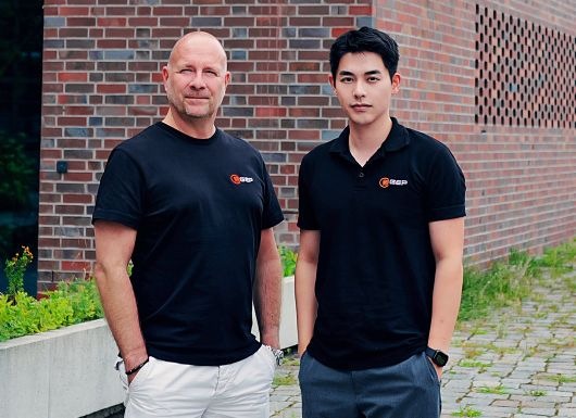 Dynamisches Unternehmer-Duo will bezahlbare Energiewende gestalten